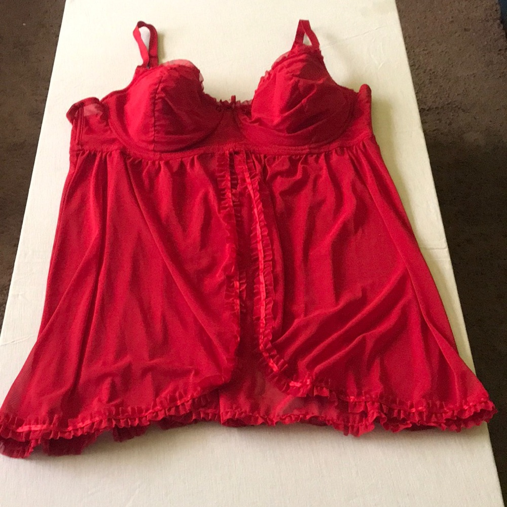 Plus lingerie